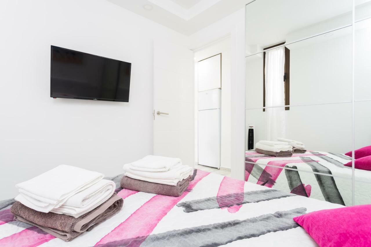 241 Quiet Bungalow With Terrace And Barbecue Playa de las Americas  Exteriör bild